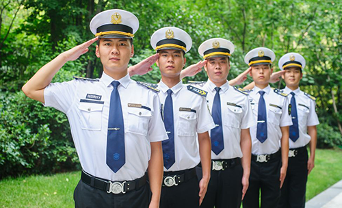24小时服务，365天守望 置地金地物业以贴心守护“嘉”园美好